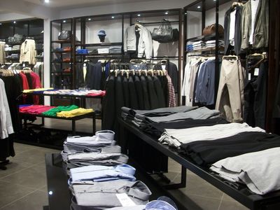 H&M、ZARA與優(yōu)衣庫的賣場設計特點解析